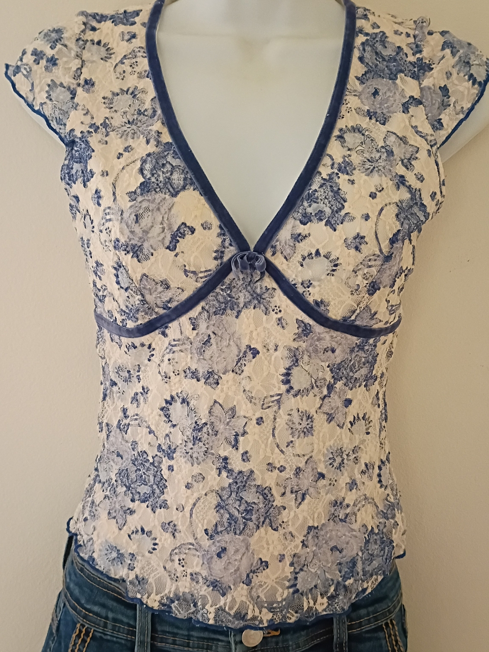Blue Floral Lace Top Size S